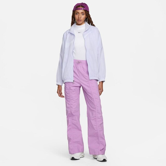 Jaqueta Nike Sportswear Essential Woven Feminina