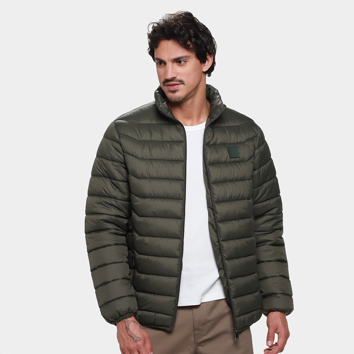 Jaqueta Puffer Broken Rules Gola Alta Masculina Menor preço em Jaqueta Puffer Broken Rules Gola Alta Masculina