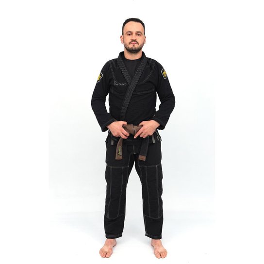 KIMONO JIU JITSU IN THE GUARD UNISSEX GRAMATURA 620 - LIS - Preto é ruim? KIMONO JIU JITSU IN THE GUARD UNISSEX GRAMATURA 620 - LIS - Preto é boa?
