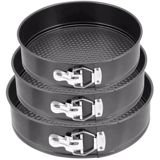 Kit 3 Forma De Bolo Redonda Antiaderente Com Fundo Removível - Preto Menor preço em Kit 3 Forma De Bolo Redonda Antiaderente Com Fundo Removível - Preto