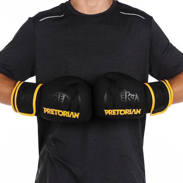 Kit Luva De Boxe Muay Thai First Fx2 Bandagem + Bucal + Bolsa - Pretorian