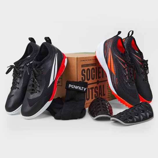 Kit Penalty Premium Chuteira Society Se7e + Chuteira Futsal Max 500 + Caneleira + Meião - Exclusivo - Preto+Chumbo Menor preço em Kit Penalty Premium Chuteira Society Se7e + Chuteira Futsal Max 500 + Caneleira + Meião - Exclusivo - Preto+Chumbo