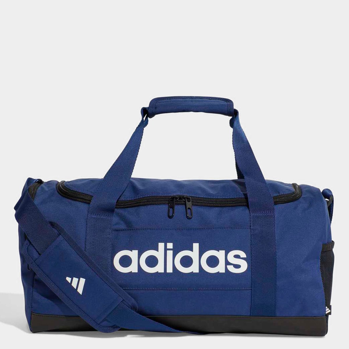 Mala Adidas Duffel Linear 24 L Menor preço em Mala Adidas Duffel Linear 24 L