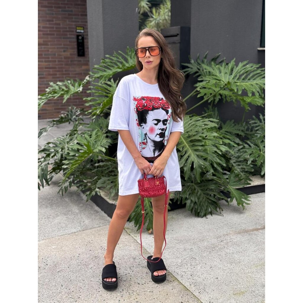 Maxi T-shirt Feminina Frida - Preview