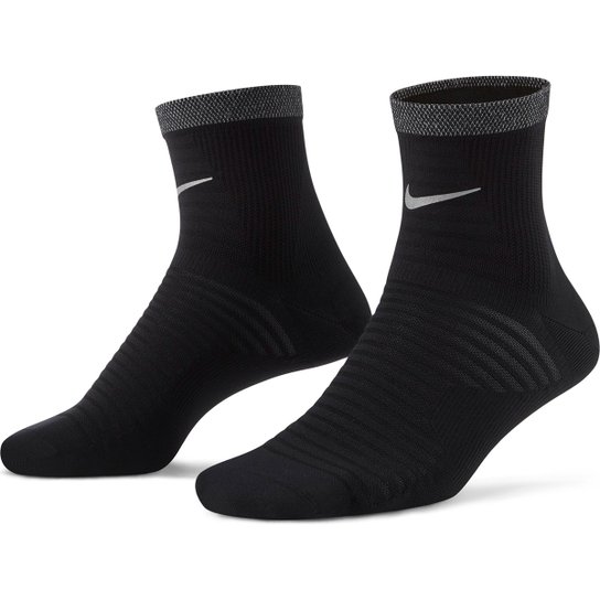 Meia Nike Cano Curto Spark Lightweight - Preto+Prata Menor preço em Meia Nike Cano Curto Spark Lightweight - Preto+Prata