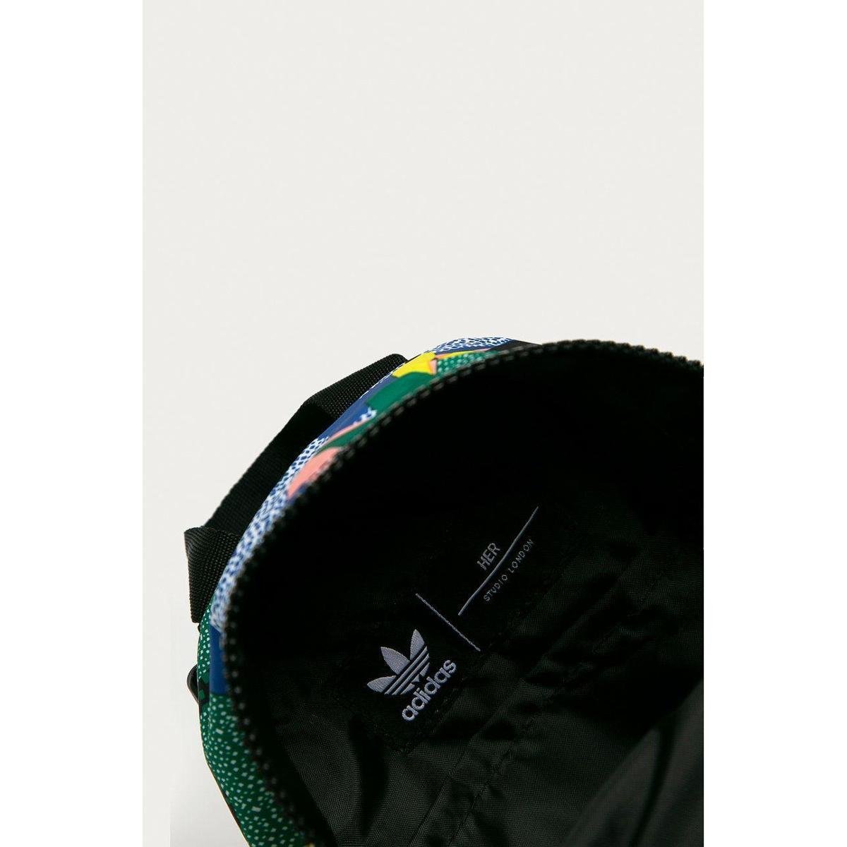 mini mochila adidas estampada