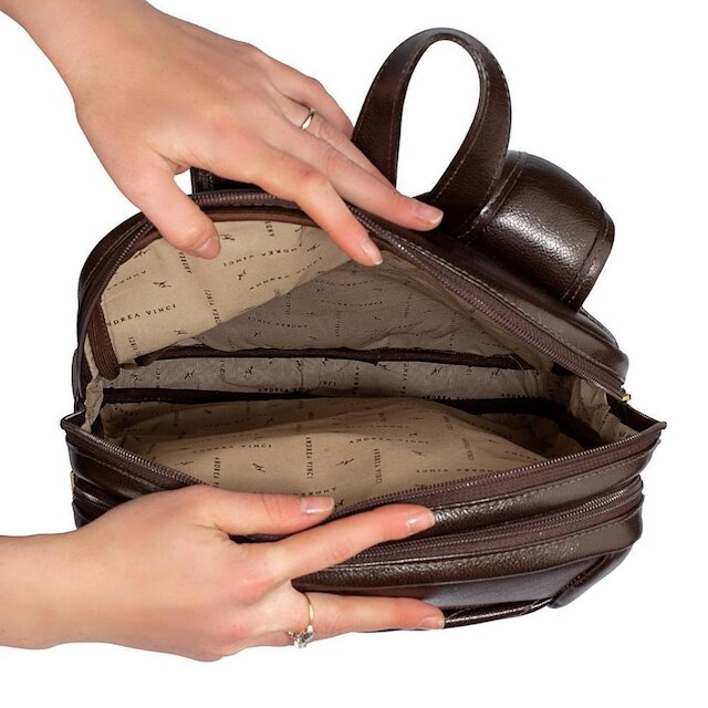 Mochila Em Slim Andrea Vinci Feminina