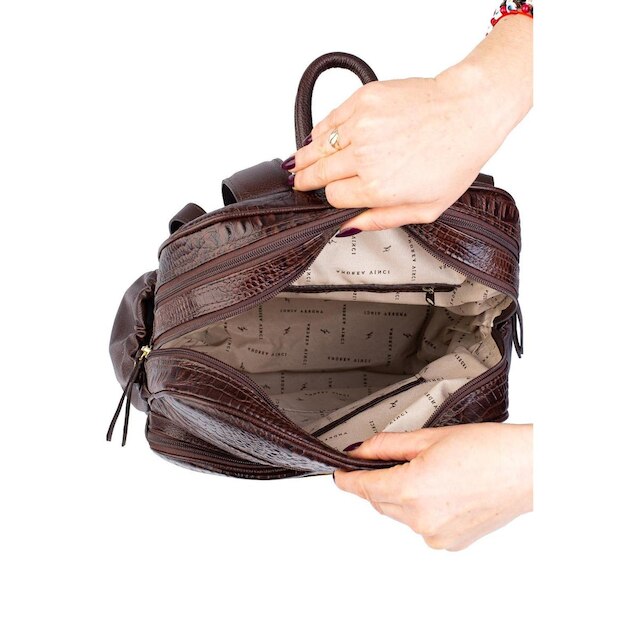 Mochila feminina de couro croco Zaya