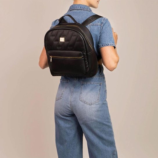 Mochila Feminina Rafitthy Matelassê Preto