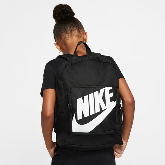 Mochila Infantil Nike Classic 16 litros - Preto+Branco é ruim? Mochila Infantil Nike Classic 16 litros - Preto+Branco é boa?