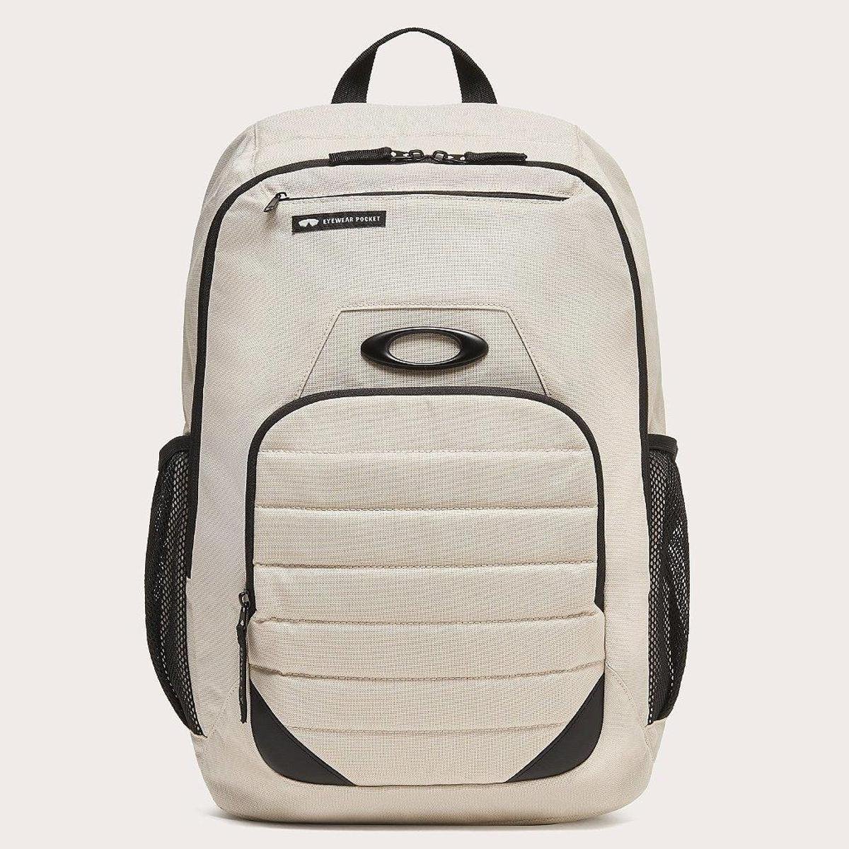 Mochila Oakley Enduro 25LT SM26 Off White+Preto Netshoes