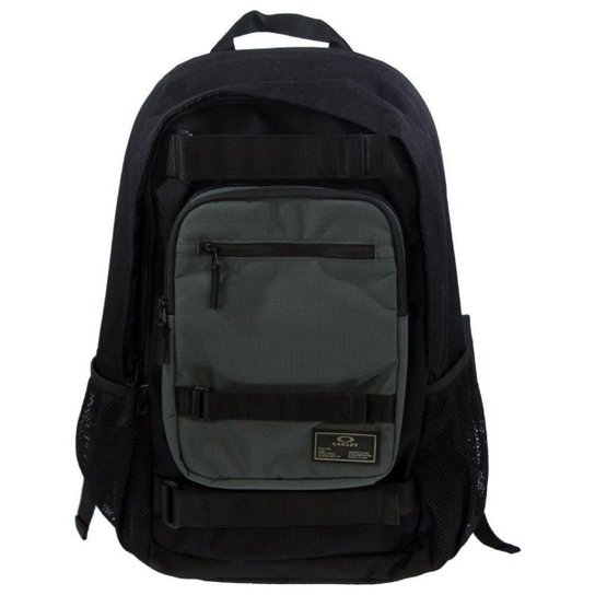 Mochila Oakley Multifunctional Masculino - Preto Menor preço em Mochila Oakley Multifunctional Masculino - Preto