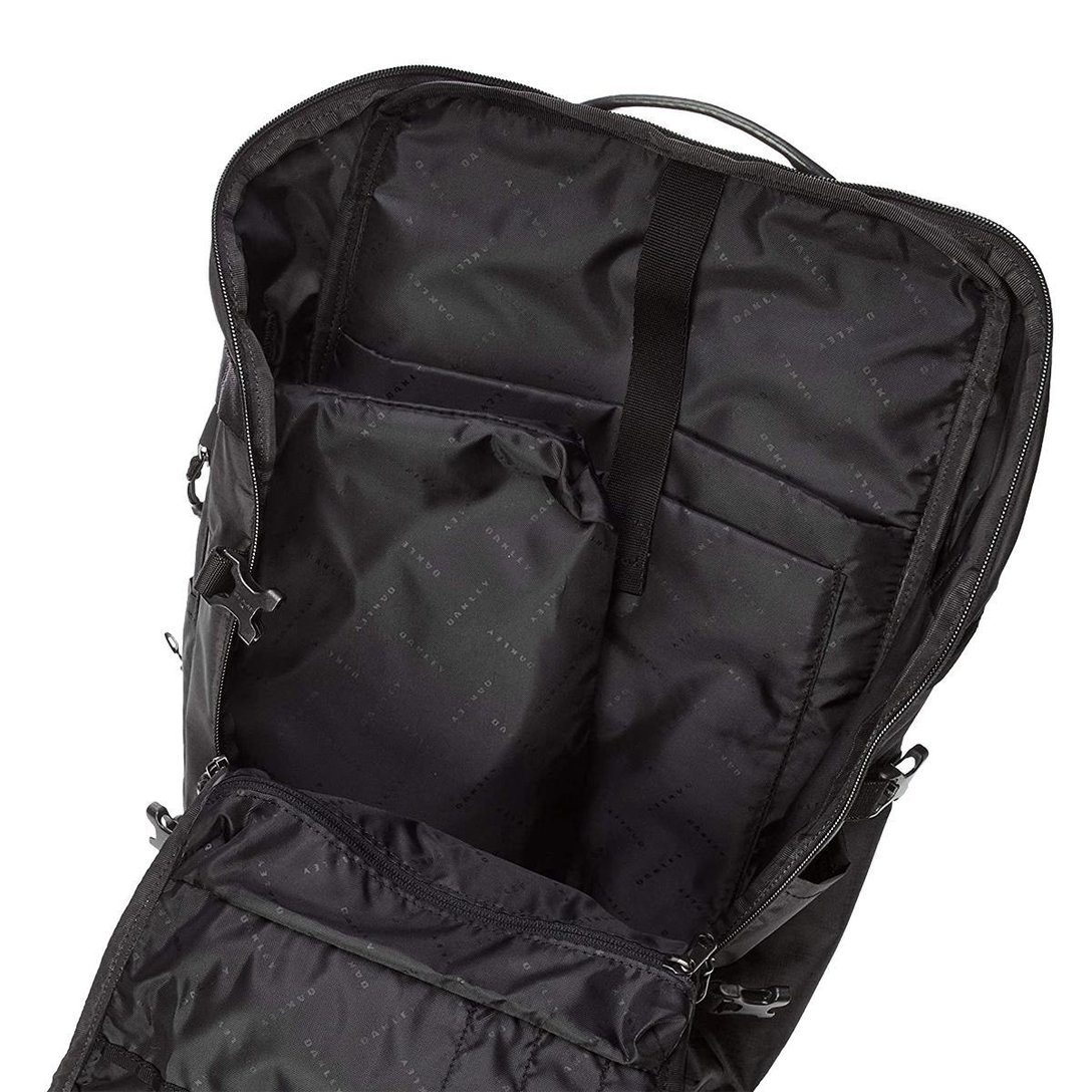 Mochila Oakley Outdoor Backpack Blackout Preto Netshoes