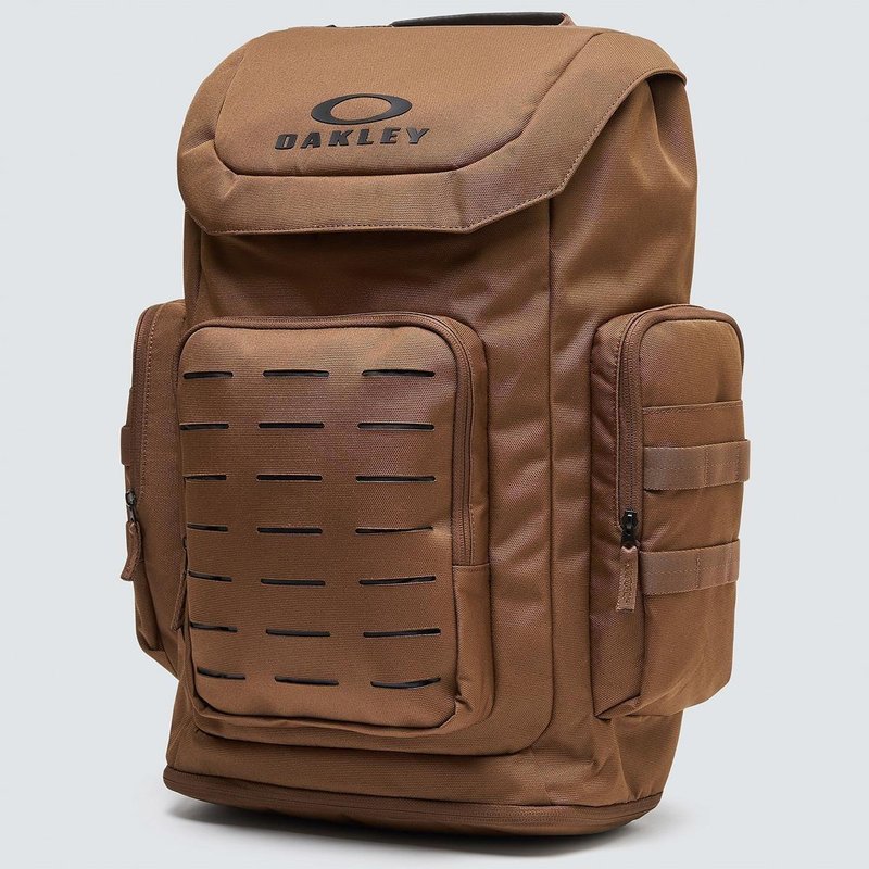 Mochila Oakley Urban Pack 29,5L em oferta na Shopee Mochila Oakley Urban Pack 29,5L