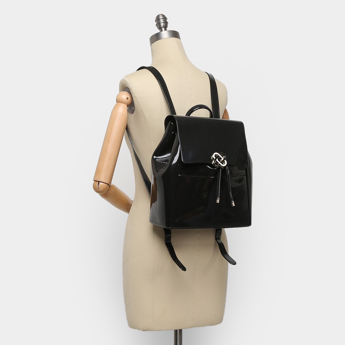 Mochila Petite Jolie Lilla Feminina - Preto | Netshoes