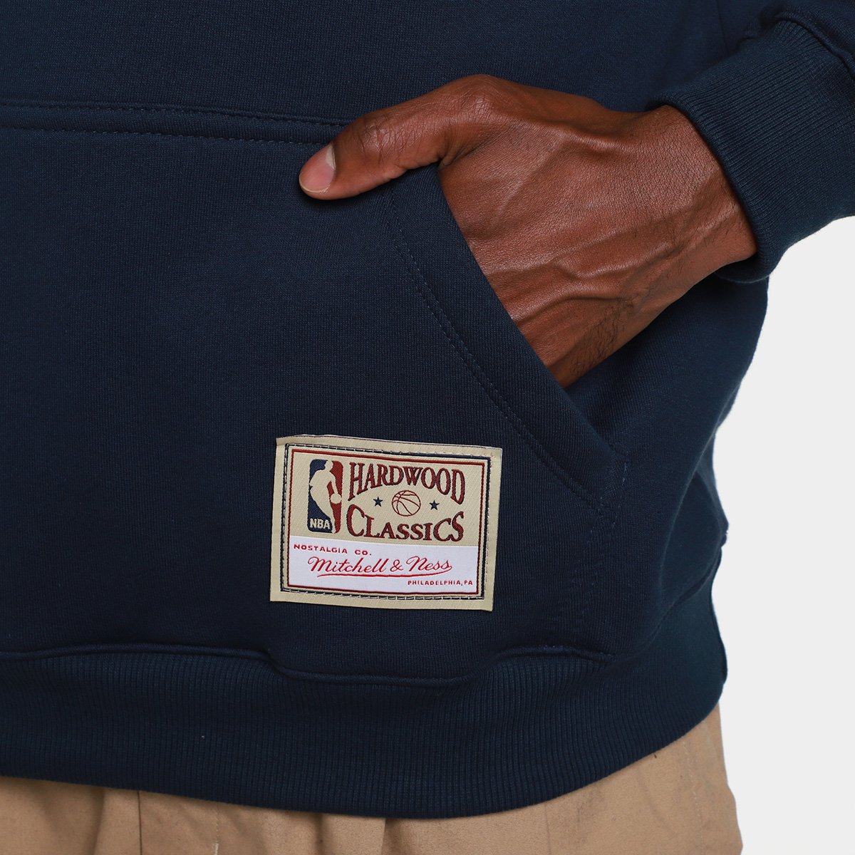Moletom NBA Cleveland Cavaliers Mitchell & Ness Masculino - 3