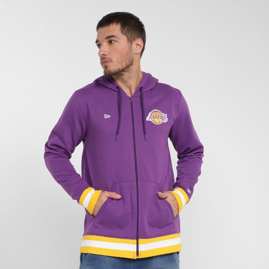 Moletom New Era NBA Los Angeles Lakers Soccer Style Team Masculino - Roxo Menor preço em Moletom New Era NBA Los Angeles Lakers Soccer Style Team Masculino - Roxo