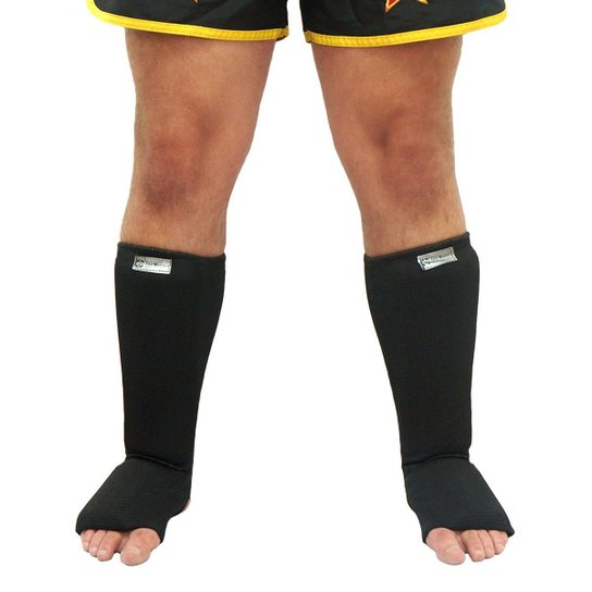 Par Caneleira C/pé Elastano Protetor Four Masters - Preto Menor preço em Par Caneleira C/pé Elastano Protetor Four Masters - Preto