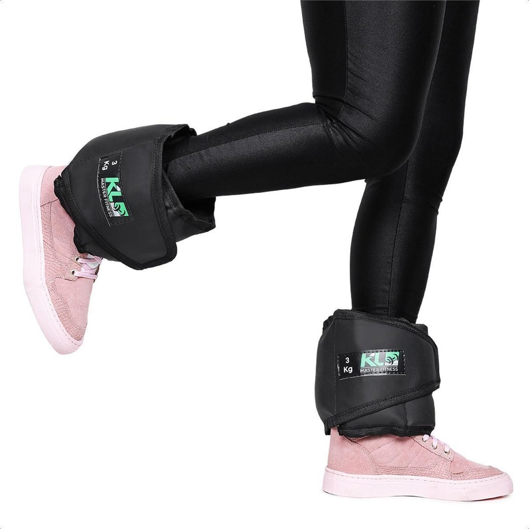 Amigo-oculto: 12 ideias de presentes para gen Z e millennial até R$ 50 69 Caneleira emborrachado de 3kg, da Netshoes