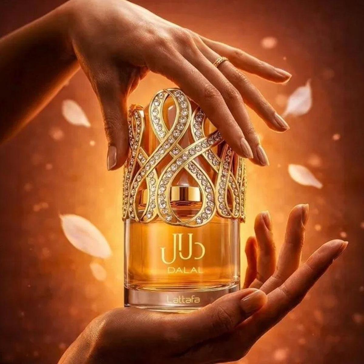 Perfume Lattafa Dalal Edp Feminino 100ml - Incolor | Netshoes