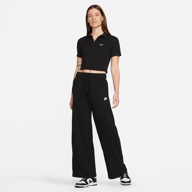 Polo Nike Sportswear Essential Feminina