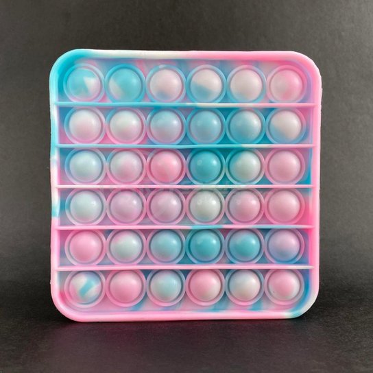Pop It Quadrado Fidget Toy Brinquedo Silicone Anti Stress Estourar Bolha Sensorial - Azul+Rosa é ruim? Pop It Quadrado Fidget Toy Brinquedo Silicone Anti Stress Estourar Bolha Sensorial - Azul+Rosa é boa?