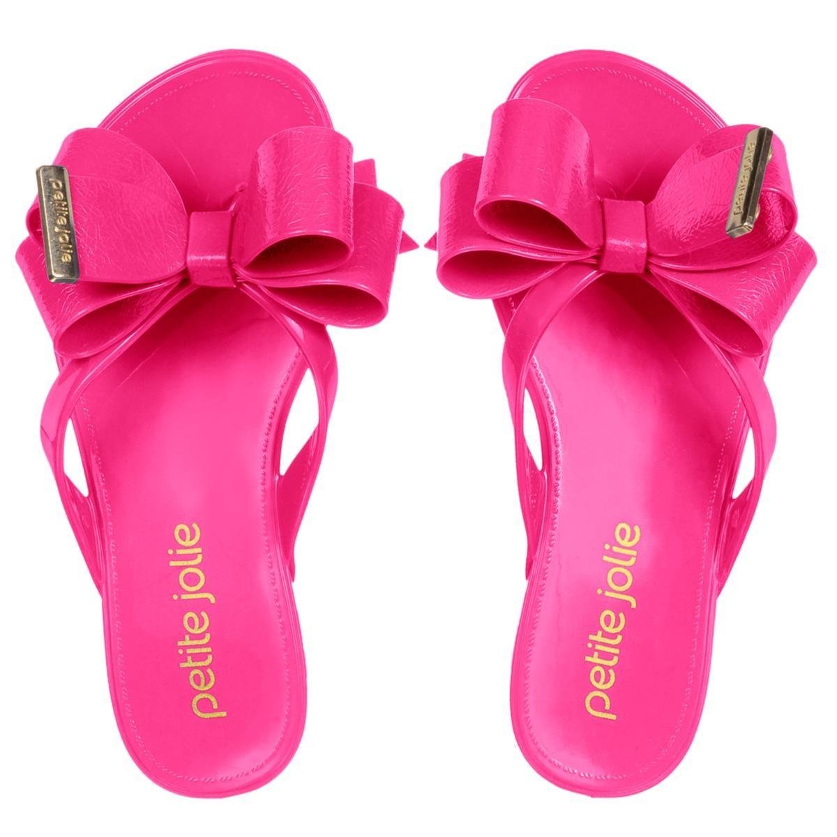 petite jolie sandalia infantil