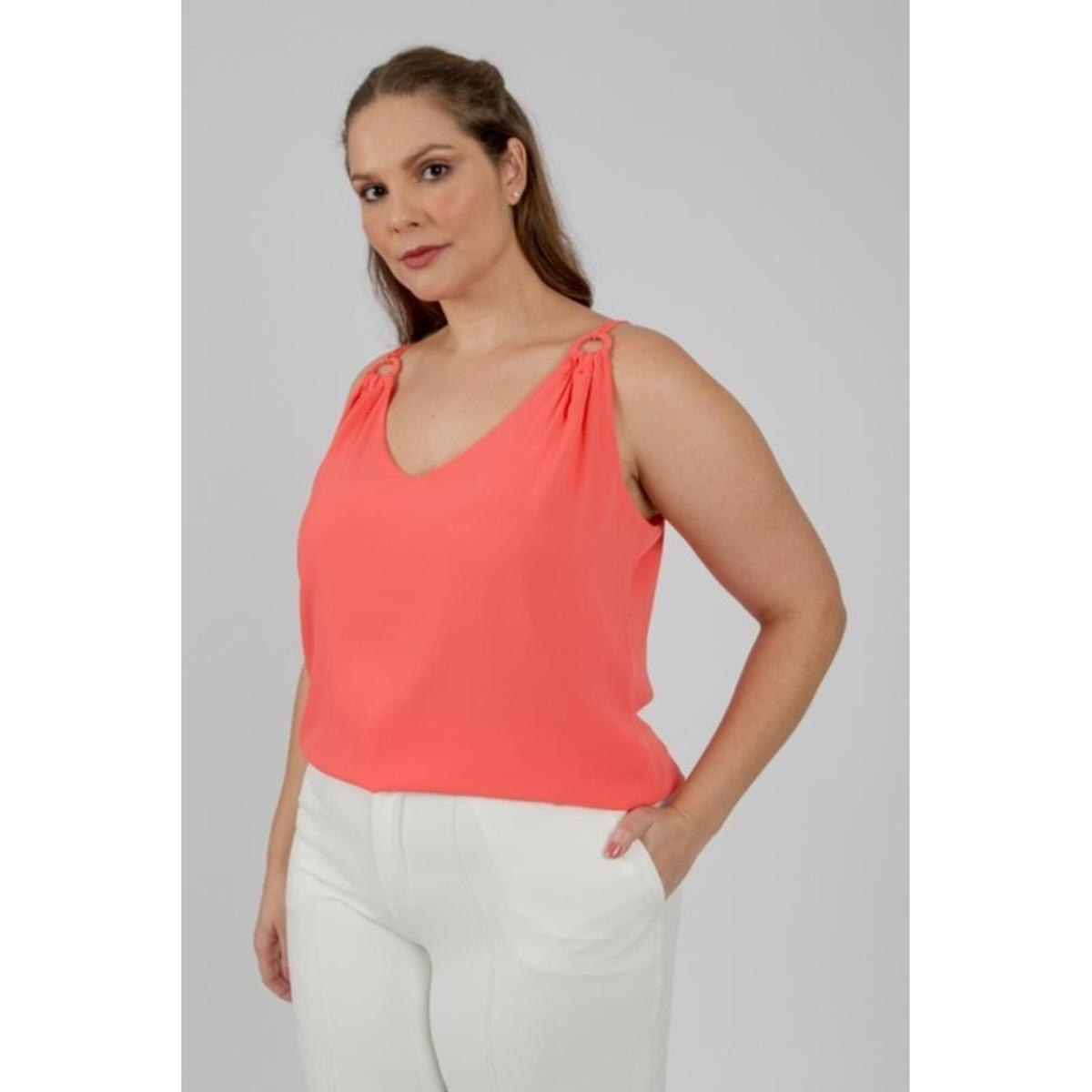 camiseta regata feminina plus size