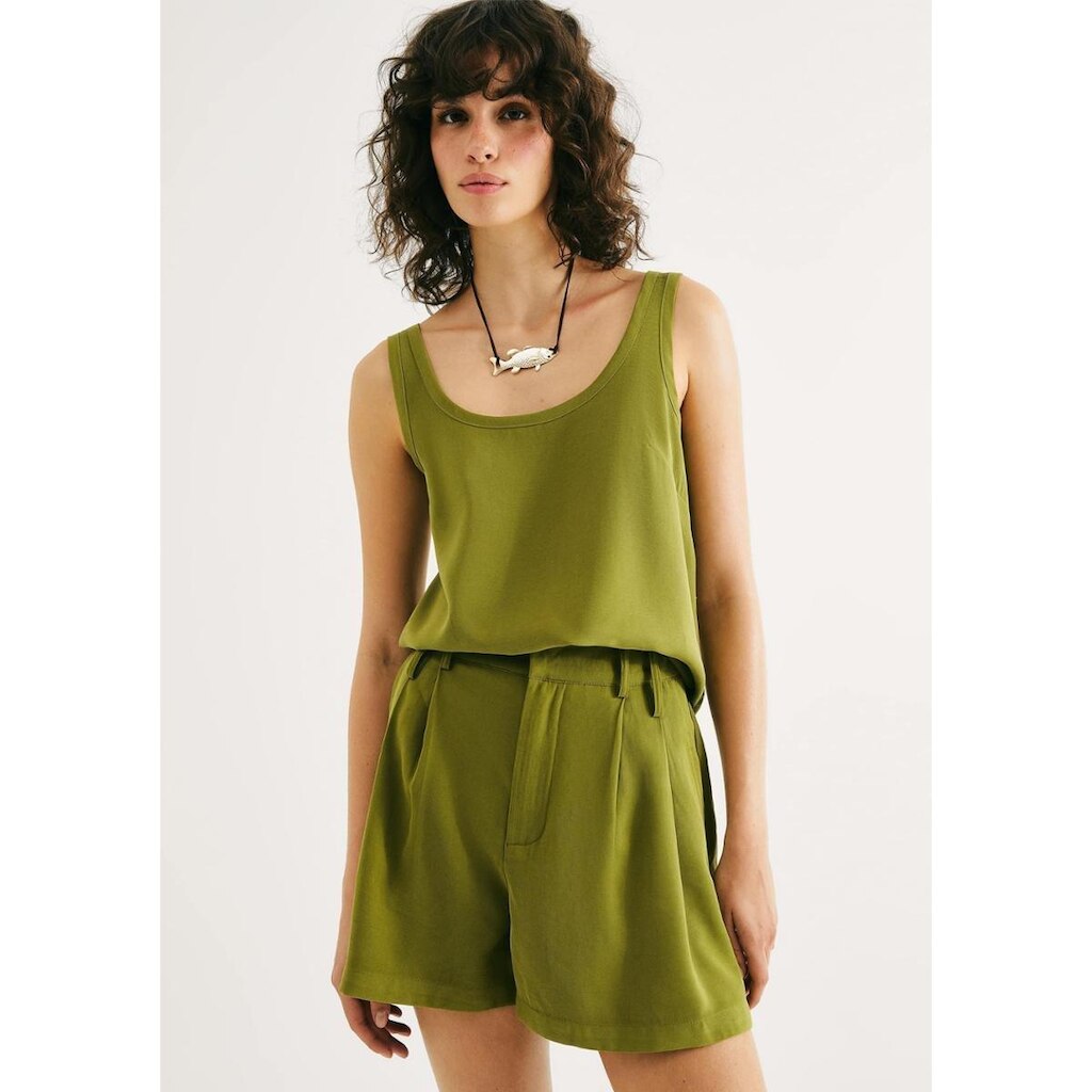 Regata Feminina Decote U Em Peach Touch