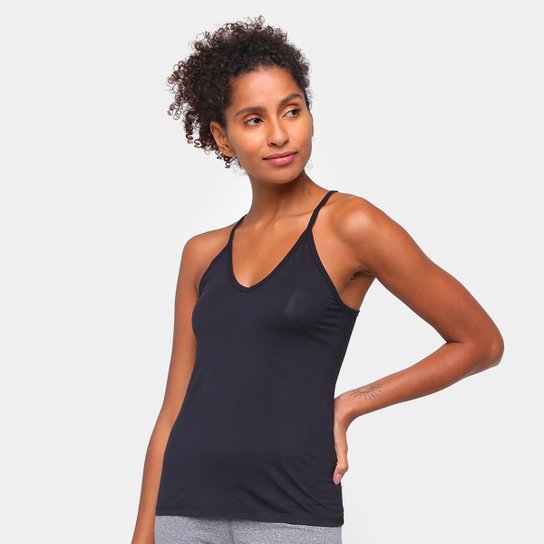 Regata Fila Comfy Print Feminina - Preto+Branco é ruim? Regata Fila Comfy Print Feminina - Preto+Branco é boa?