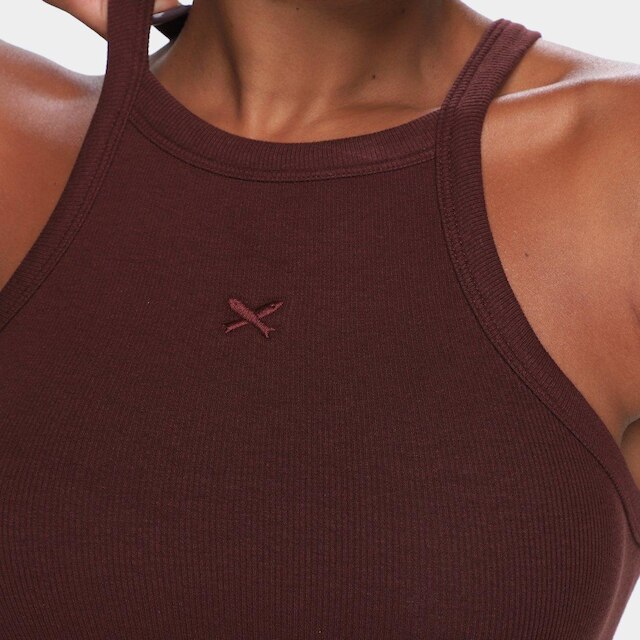 Regata Hering Básica Feminina