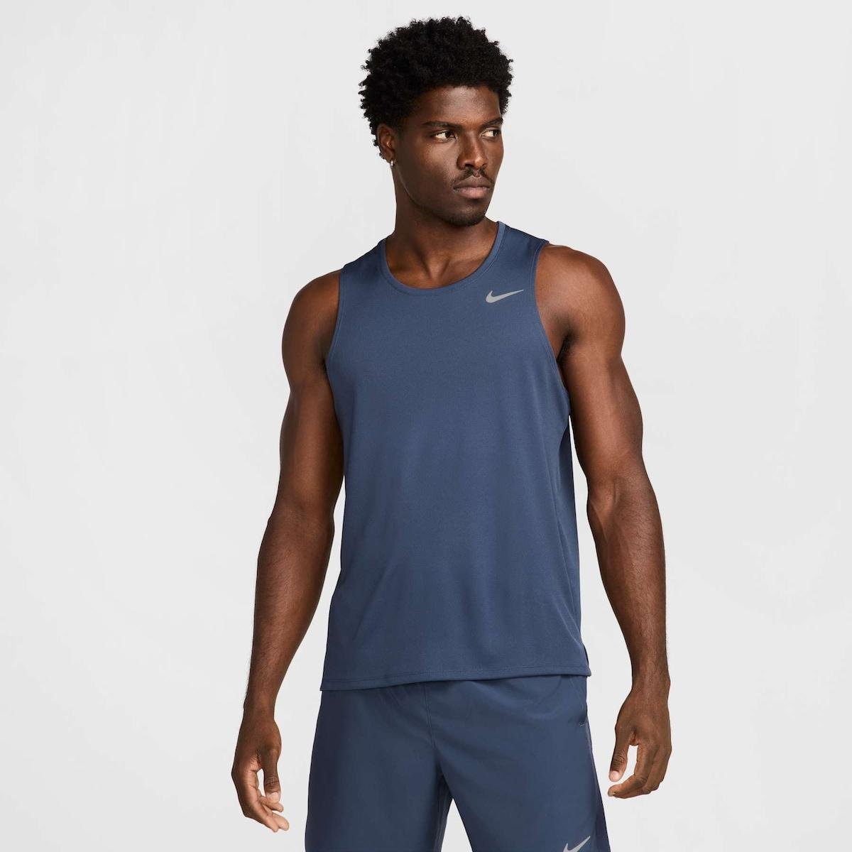 Regata Nike Dri-FIT Miler Masculina