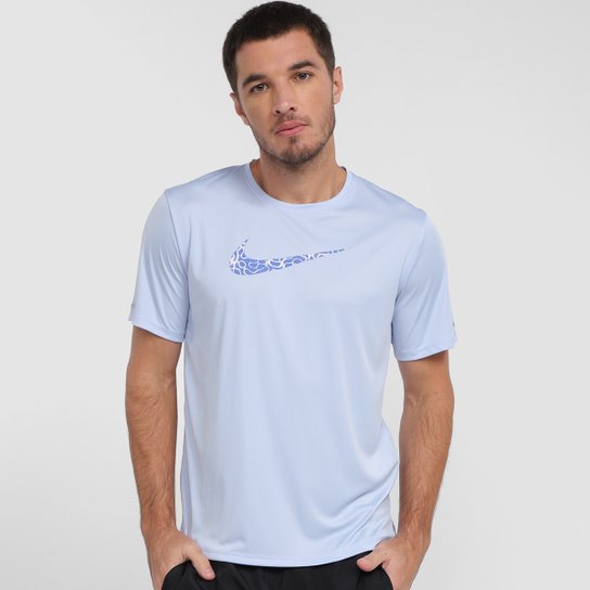 Regata Nike Dri-Fit Wild Run Miler Masculina - Azul Claro Menor preço em Regata Nike Dri-Fit Wild Run Miler Masculina - Azul Claro