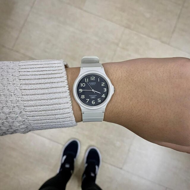 Relógio Casio Feminino MQ-24UC-8BDF
