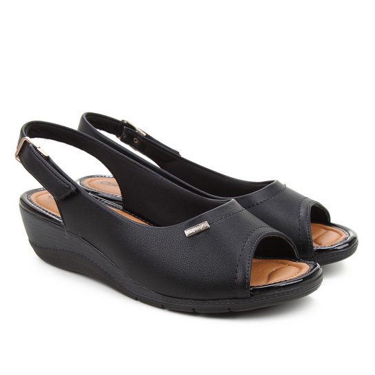 Sandália Anabela Comfortflex Lisa Feminina - Preto Menor preço em Sandália Anabela Comfortflex Lisa Feminina - Preto
