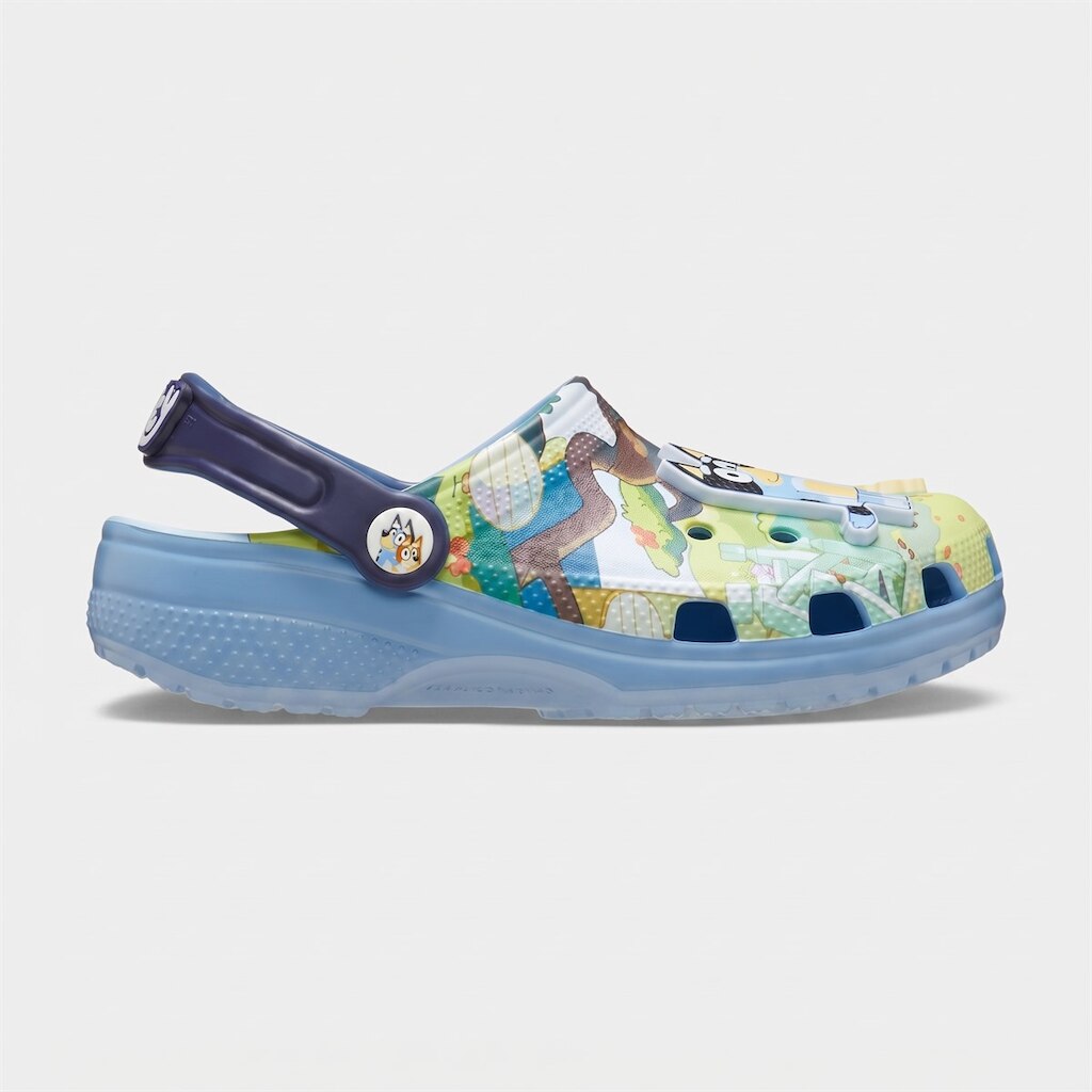 Sandália crocs bluey classic clog juvenil multi