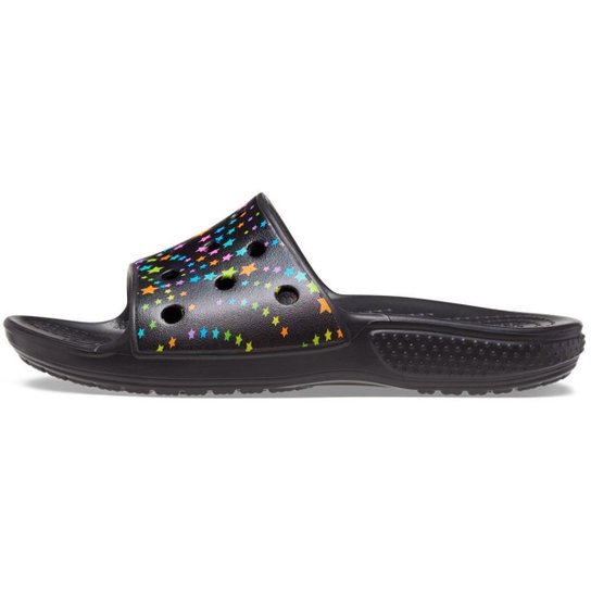 Sandália crocs classic printed slide kids black/multi - Preto Menor preço em Sandália crocs classic printed slide kids black/multi - Preto