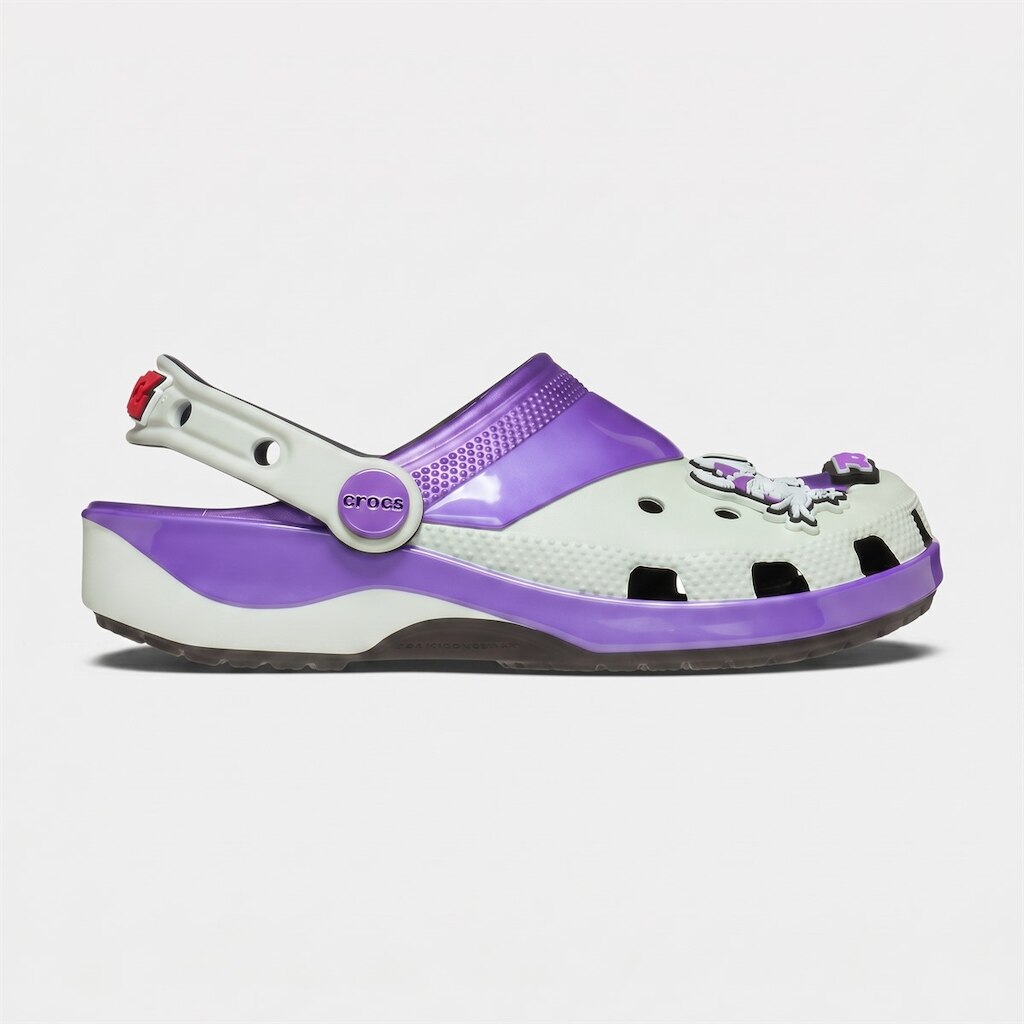 Sandália crocs dbz freeza classic clog k multi