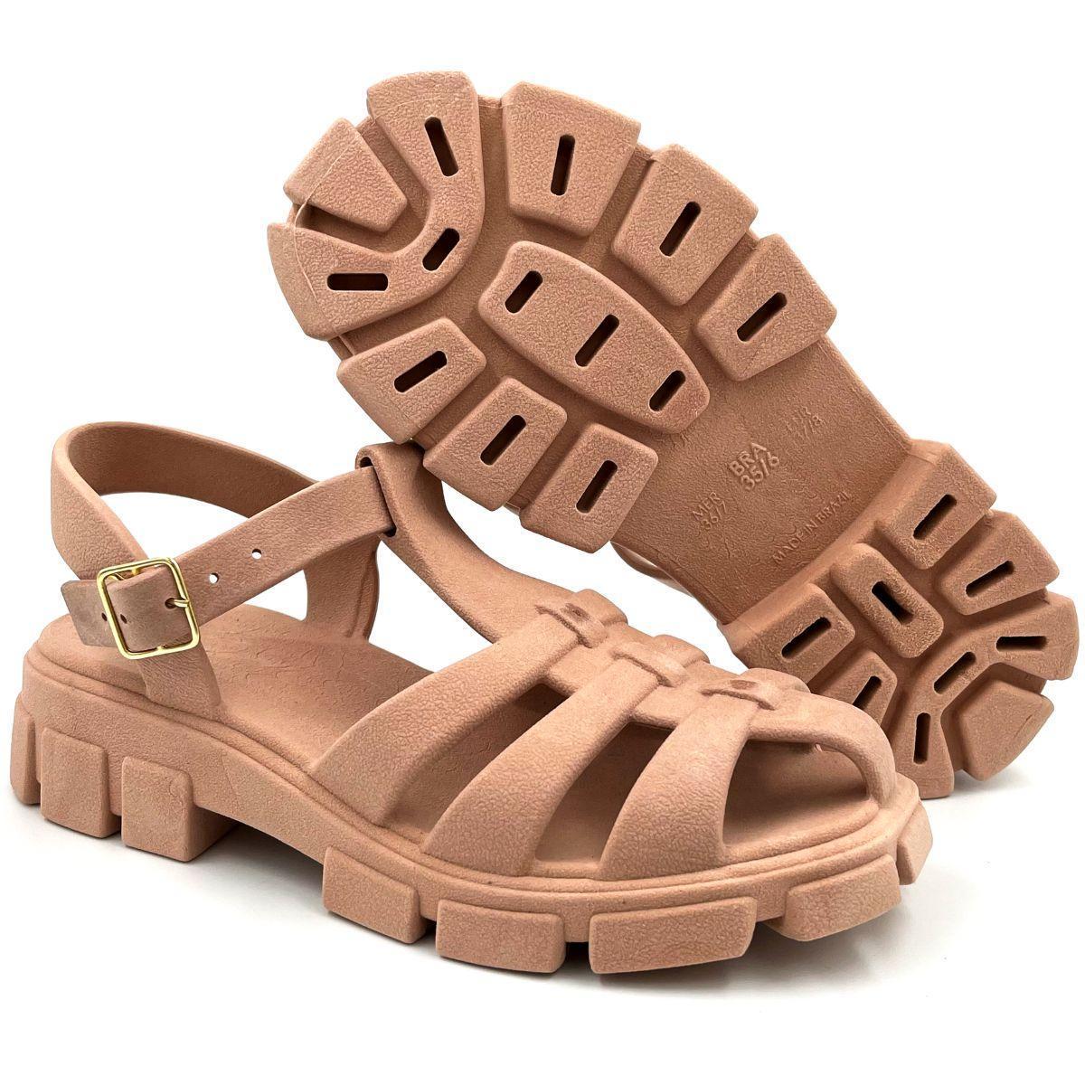 Sandália Feminina Fisherman Aranha Tratorada Confortável - Bege | Netshoes