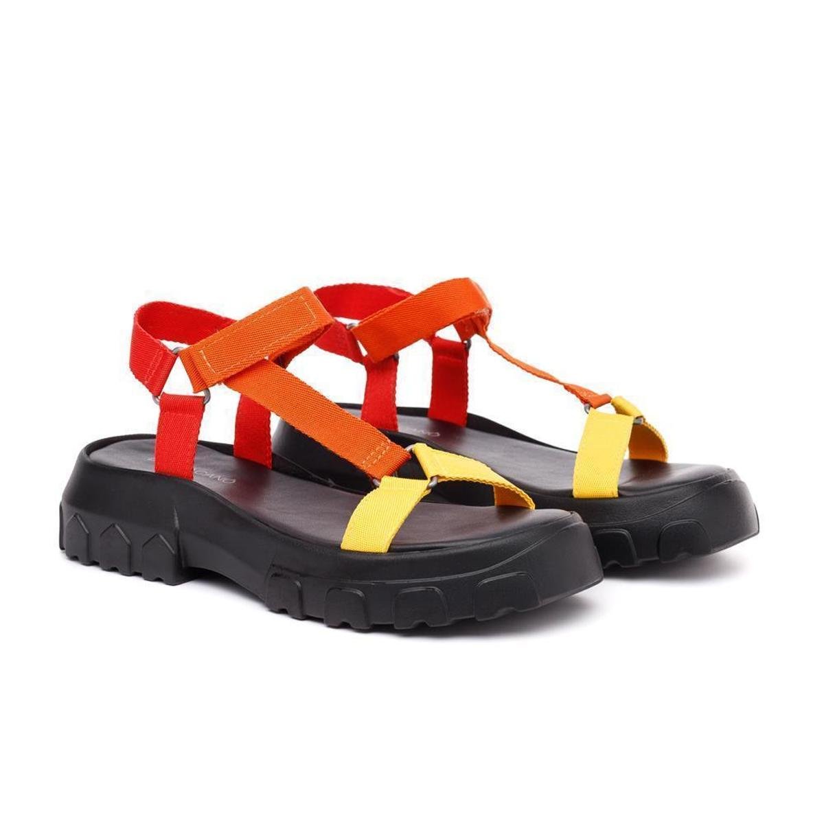 Papete Feminina Sandália Flatform Tiras Elástico Flat Plataforma Beira Rio  Conforto Lisa 8387.505 - Banana Shock Calçados