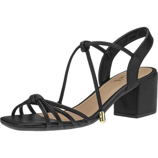 Sandália Gigil Salto Baixo Grosso Tiras Finas Amarração Feminina - Preto Menor preço em Sandália Gigil Salto Baixo Grosso Tiras Finas Amarração Feminina - Preto