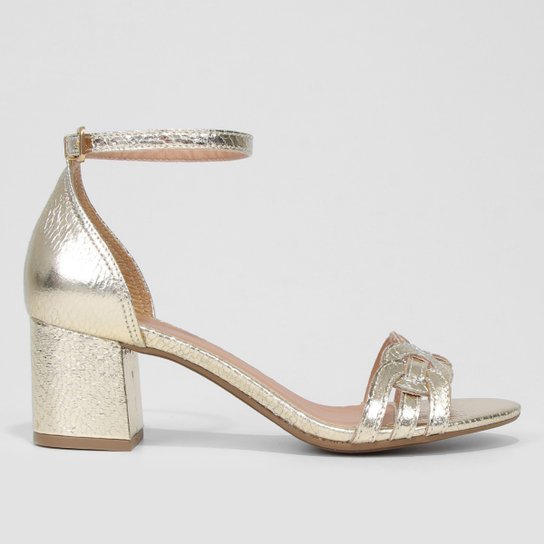 Sandália Griffe Salto Grosso Fivela Feminina - Dourado Menor preço em Sandália Griffe Salto Grosso Fivela Feminina - Dourado