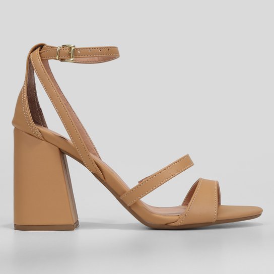 Sandália Griffe Tiras Salto Alto Bloco Feminina - Bege Menor preço em Sandália Griffe Tiras Salto Alto Bloco Feminina - Bege