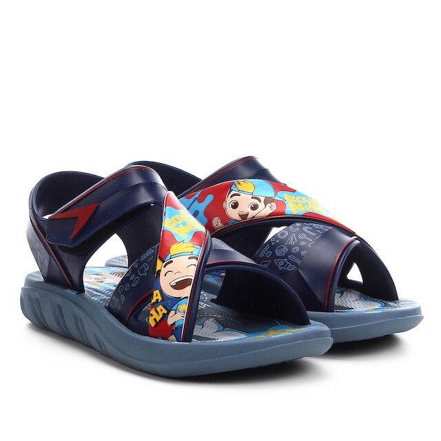 Sandália Infantil Grendene Kids Luccas Neto Masculina - Azul é ruim? Sandália Infantil Grendene Kids Luccas Neto Masculina - Azul é boa?