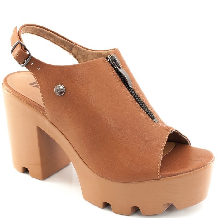 sandalia open boot tratorada
