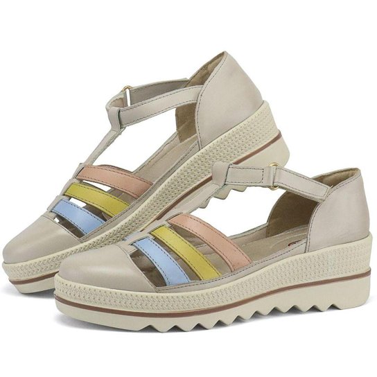 Sandália Plataforma em Couro SapatoFran com Velcro Feminina - Off White Menor preço em Sandália Plataforma em Couro SapatoFran com Velcro Feminina - Off White
