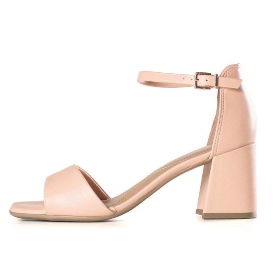 Sandalia Ramarim Com Salto Bloco - 2234202 - Bege Menor preço em Sandalia Ramarim Com Salto Bloco - 2234202 - Bege