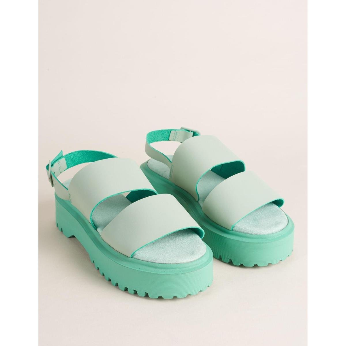 Sandália Via Mia Flatform Feminina - Verde claro | Netshoes