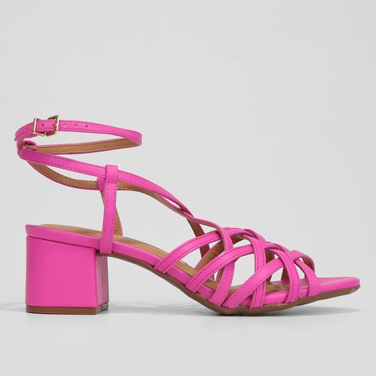 Sandália Vizzano Tiras Trançadas Salto Médio Feminina - Rosa Menor preço em Sandália Vizzano Tiras Trançadas Salto Médio Feminina - Rosa