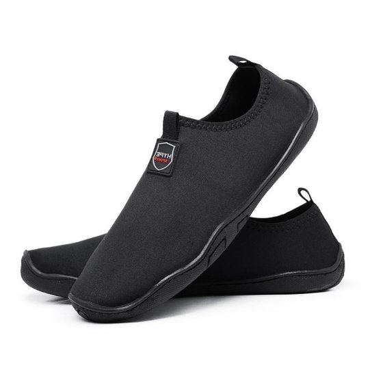 Sapatilha Aquatica Neoprene Solado Borracha Costurado Drenagem Agua Tecido Respiravel Calce Facil - Preto é ruim? Sapatilha Aquatica Neoprene Solado Borracha Costurado Drenagem Agua Tecido Respiravel Calce Facil - Preto é boa?